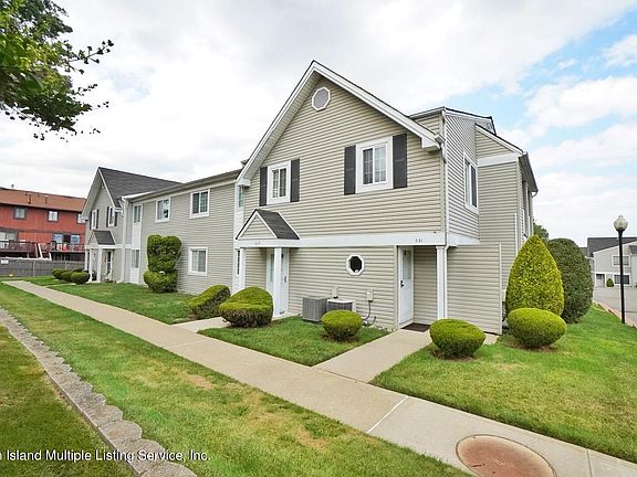 2nd image of 651 Correll Ave #A