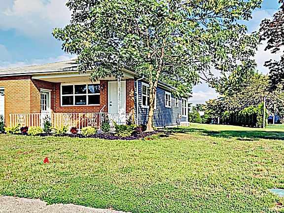 2nd image of 128 Liberta Dr