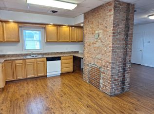 1000 McKean Ave #A, Charleroi, PA 15022