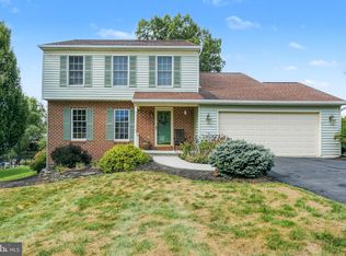 6414 Taunton Rd, Harrisburg, PA 17111