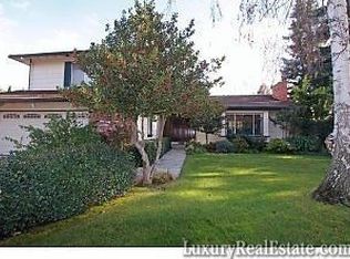 1400 Bright Oaks Ct, Los Altos, CA 94024