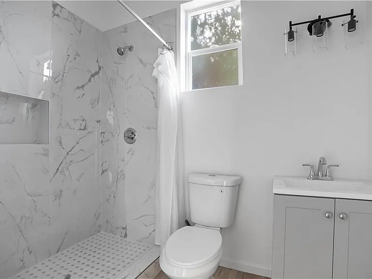 20538 Enadia Way — Photo 10