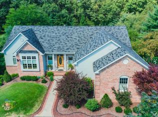 11598 Locust Ln, Whitmore Lake, MI 48189