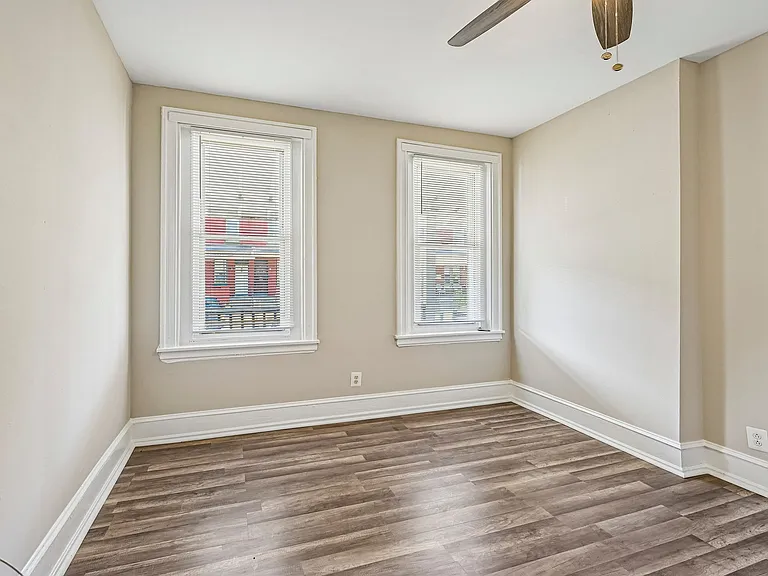 4133 Brown St #1 — Photo 8