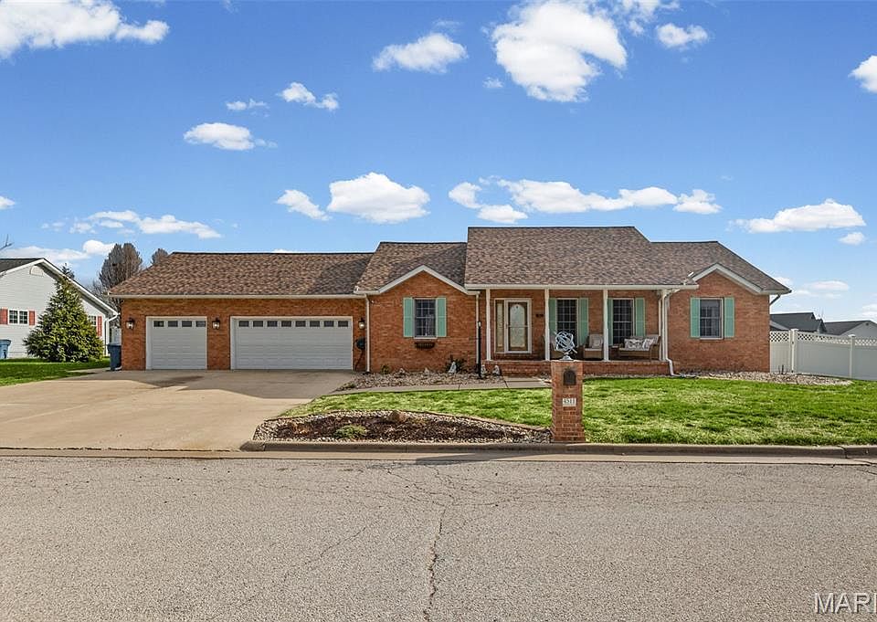 1st image of 4511 Moonlight Way