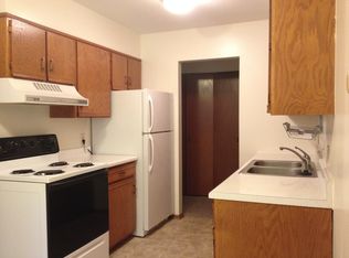 207 Myrtle St W, Stillwater, MN 55082