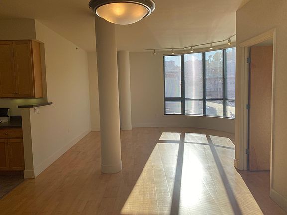3rd image of 1630 California St APT 506