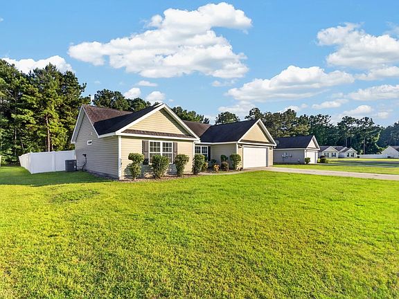 3rd image of 163 Timber Run Dr.