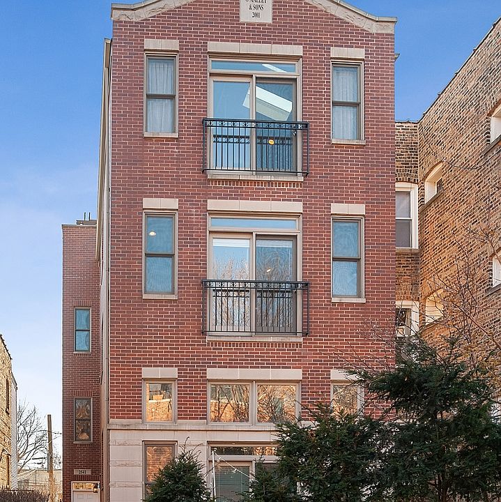 1st image of 2541 W Leland Ave #2