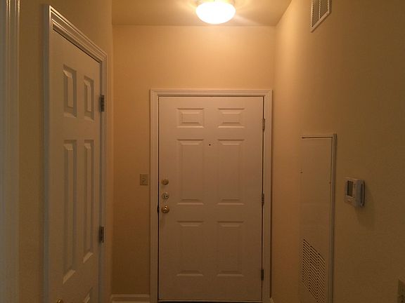 5th image of 1600 Long Grove Dr Unit 1213