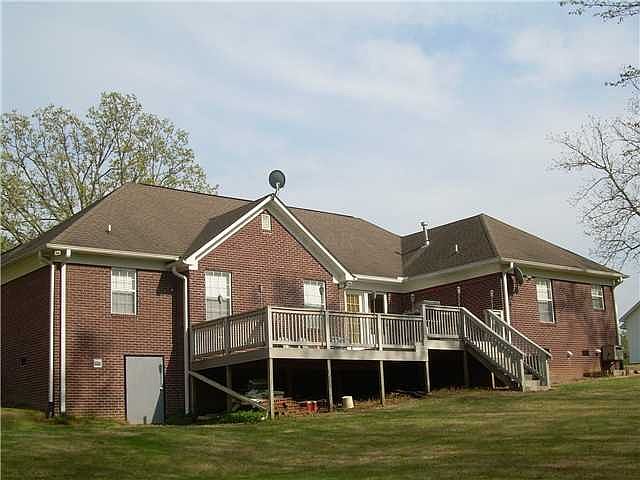 2nd image of 340 Kirkpatrick Dr