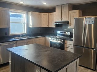 731 Redwood St, Westland, MI 48186