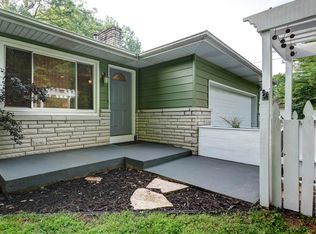 2148 S Lone Pine Ave, Springfield, MO 65804