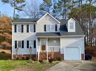 6 Sabre Ct, Durham, NC 27713