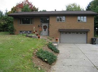 4333 Logan Ferry Rd, Murrysville, PA 15668