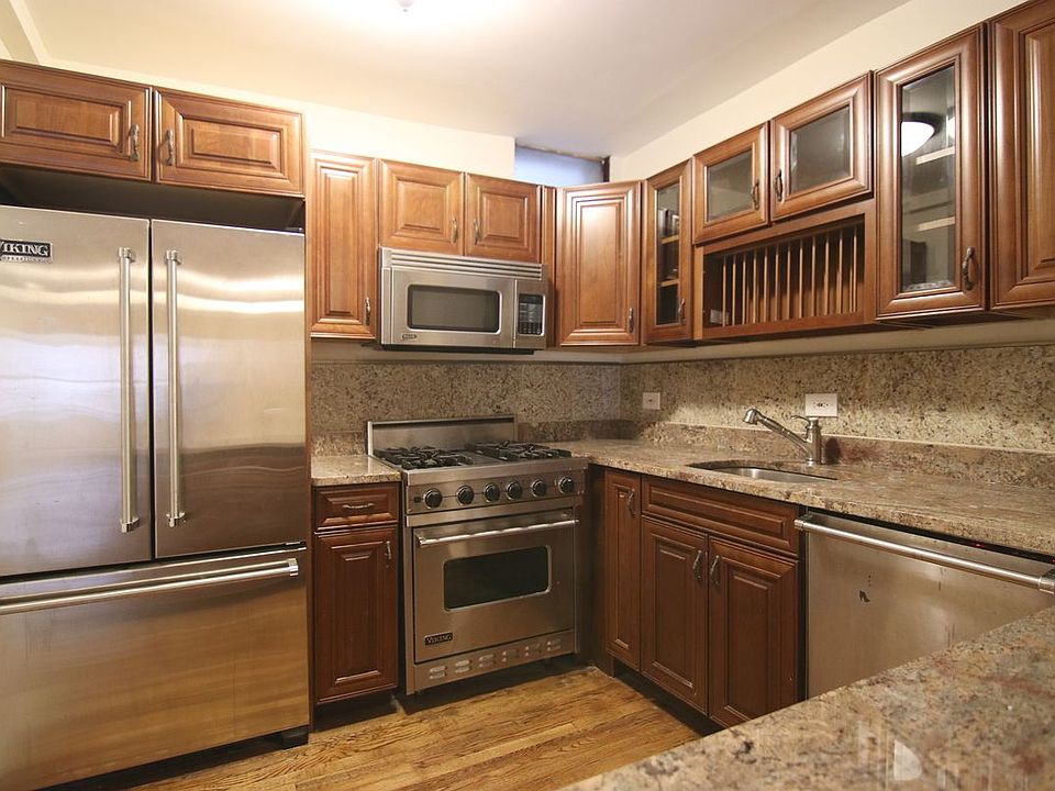 1st image of 661 Washington St #4R