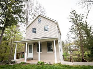 91 Greenbush Rd, Tappan, NY 10983