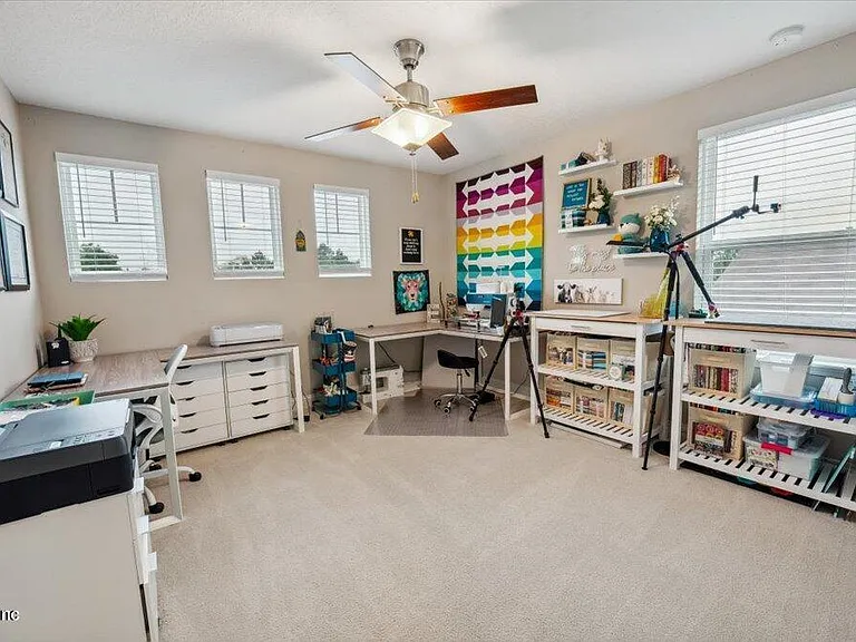 1120 Persimmon Dr — Photo 25