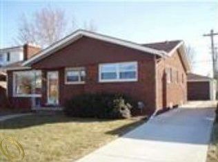 18300 Mott Ave, Eastpointe, MI 48021