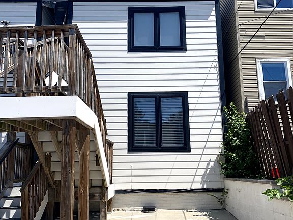 4th image of 1219 Queen St NE APT 1