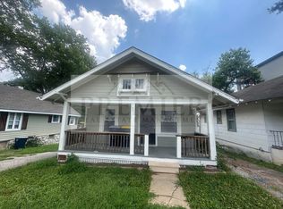 4621 Terrace St, Kansas City, MO 64112