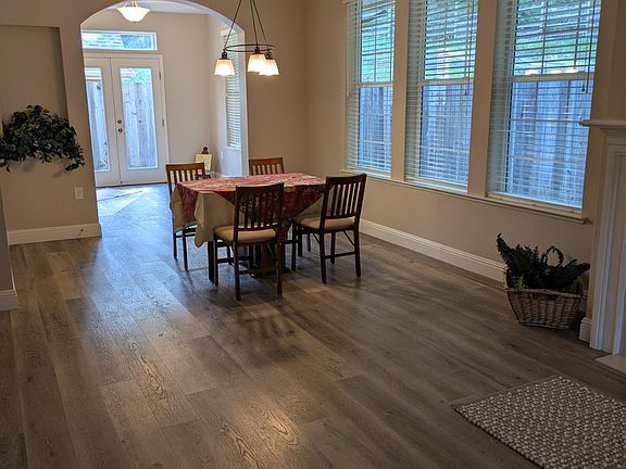 2nd image of 14639 Jomark Lane