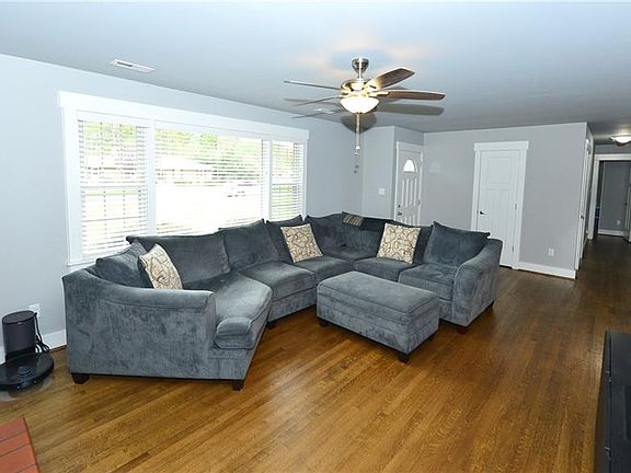 5th image of 2309 Drum Creek Rd