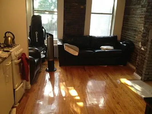 Rented by Centennial Properties NY | media 25