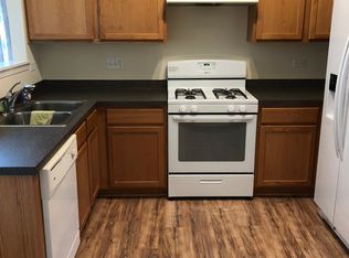 1650 Cesario Dr, Hampshire, IL 60140