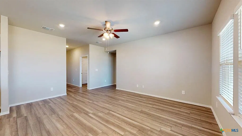 9110 Stonehollow Dr, Temple — Photo 3