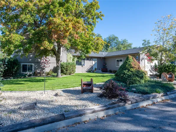 308 8th St, Stevensville, MT 59870