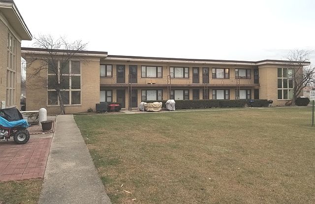 1st image of 31 King Arthur Ct APT 6