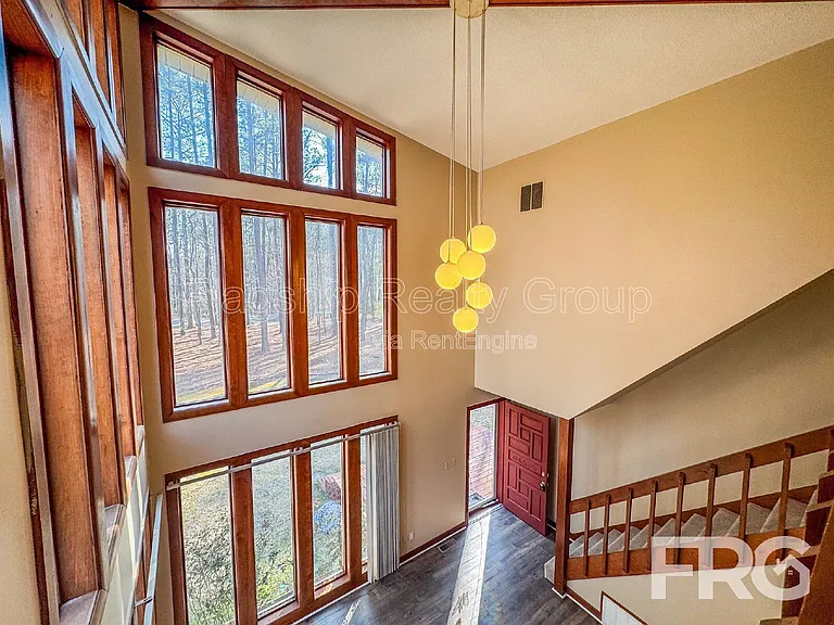 1228 Forest Acres Dr — Photo 36