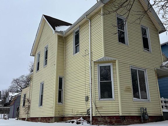 2nd image of 148 Gibbons St