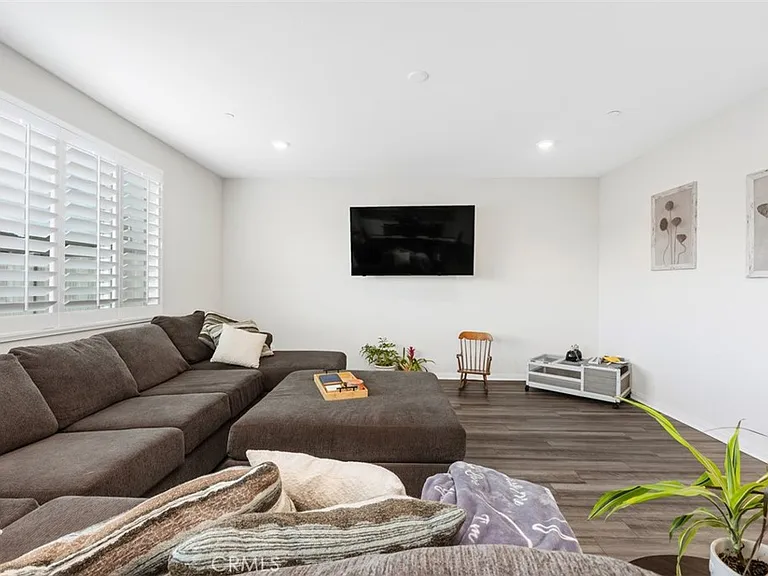 28427 Farm Creek Way — Photo 9