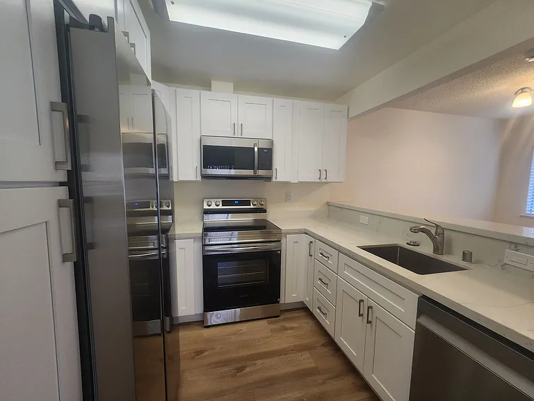 201 Compton Cir #D — Photo 5