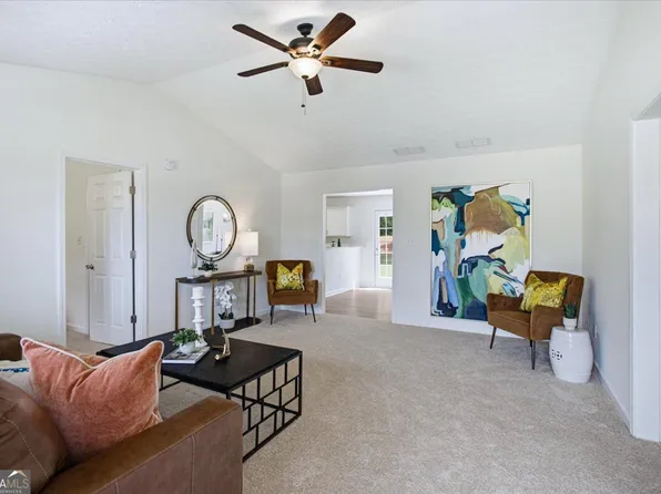 255 Hunters Trce, Covington, GA 30014
