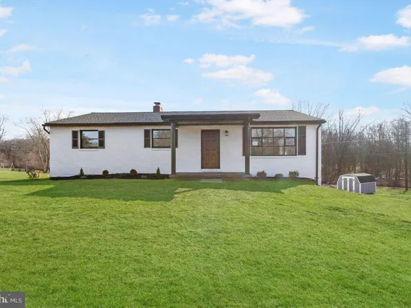 380 Kohler Mill Rd, New Oxford, PA 17350