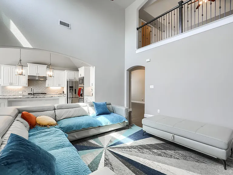 14175 Wheatfield Ln — Photo 12