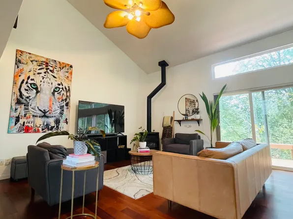 (undisclosed Address), Federal Way, WA 98023