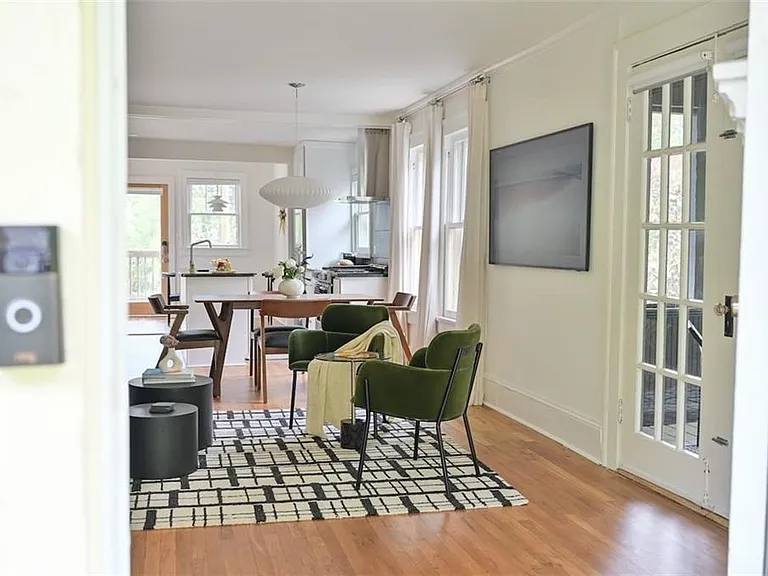 1085 Hardee St NE #A — Photo 6