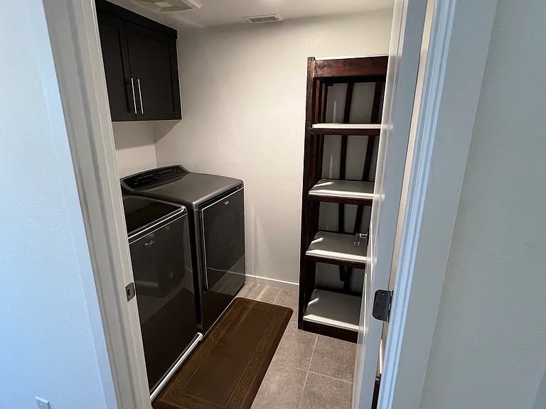 8336 Summit Way — Photo 2