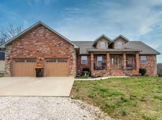 22755 Gladstone Rd, Lebanon, MO 65536