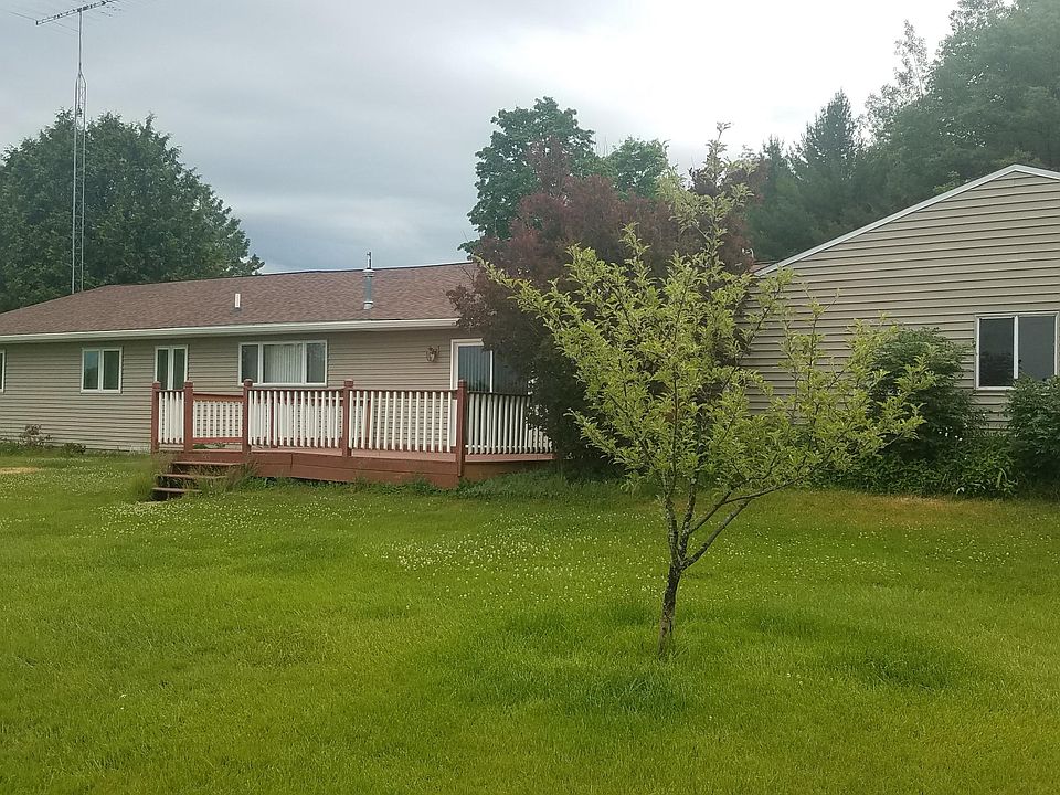 2nd image of 1340 S Emerson Rd