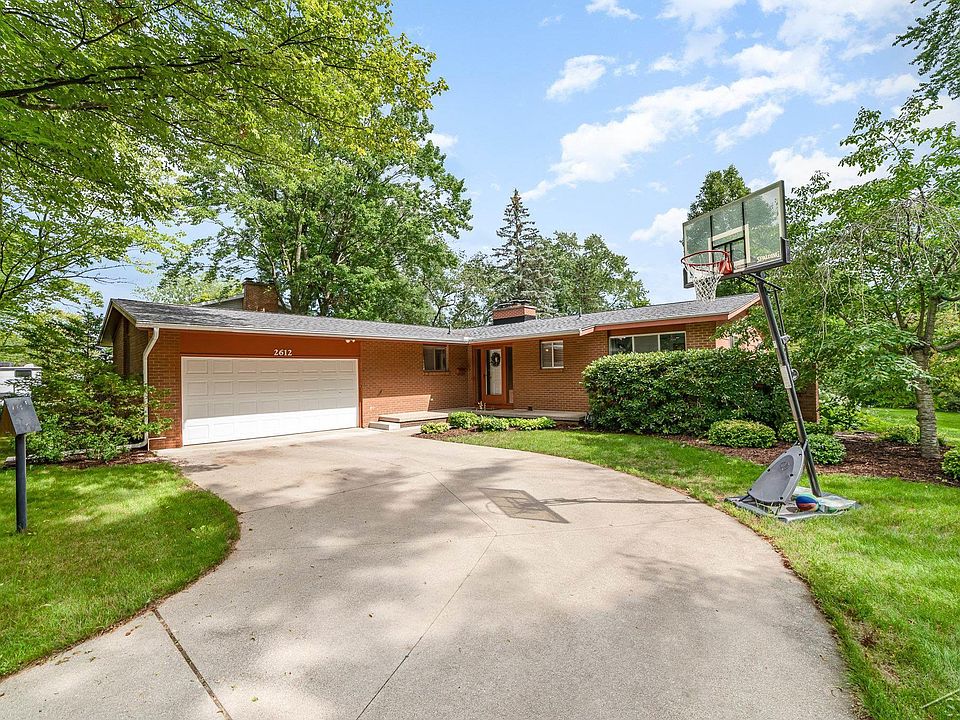 1st image of 2612 Lambros Dr