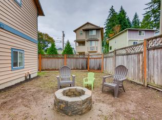 1032 147th St SW, Lynnwood, WA 98087