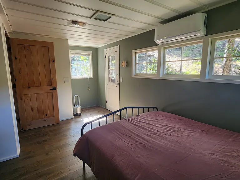 9710 Mistletoe Rd #A — Photo 11