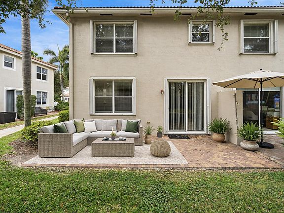 5th image of 16088 Poppyseed Circle #304