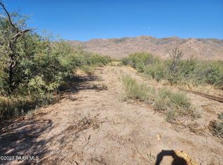 34ACR E Date Creek Rd, Congress, AZ 85332