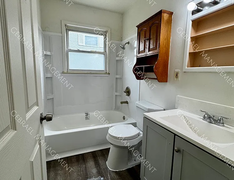 1413 Mann Ave — Photo 7